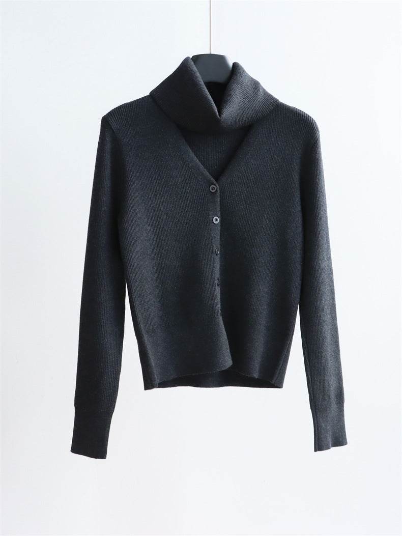 סוודר צמר אפור עם צווארון רחב - Nessiha